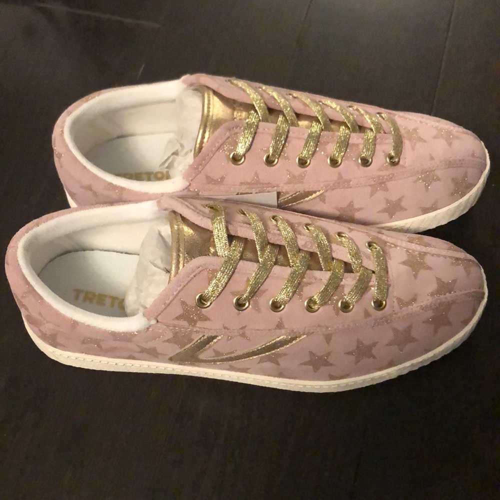 Tretorn Nylite Star Sneakers sz 8.5 brand new!!